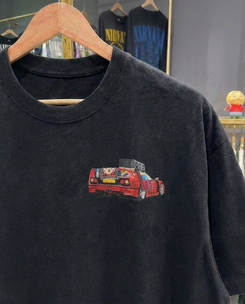 Ferrari F40 Small Print | Black T-Shirt